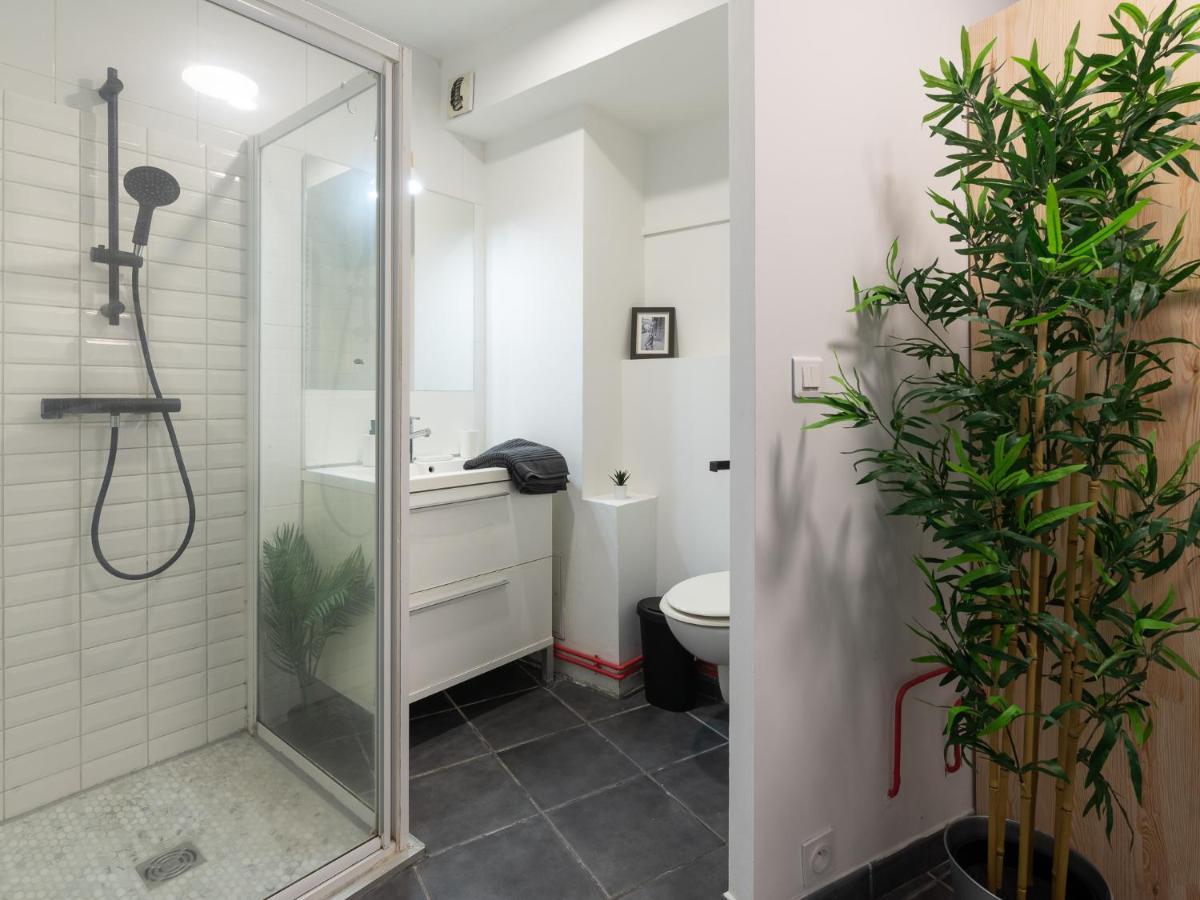 Le Phenix - Hypercentre 16 Personnes Garage Gratuit Wifi Jardin Barbecue Proche Parc Tete D'Or Apartment Вильорбан Екстериор снимка